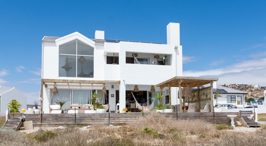 4 Bedroom Property for Sale in Sandy Point Western Cape